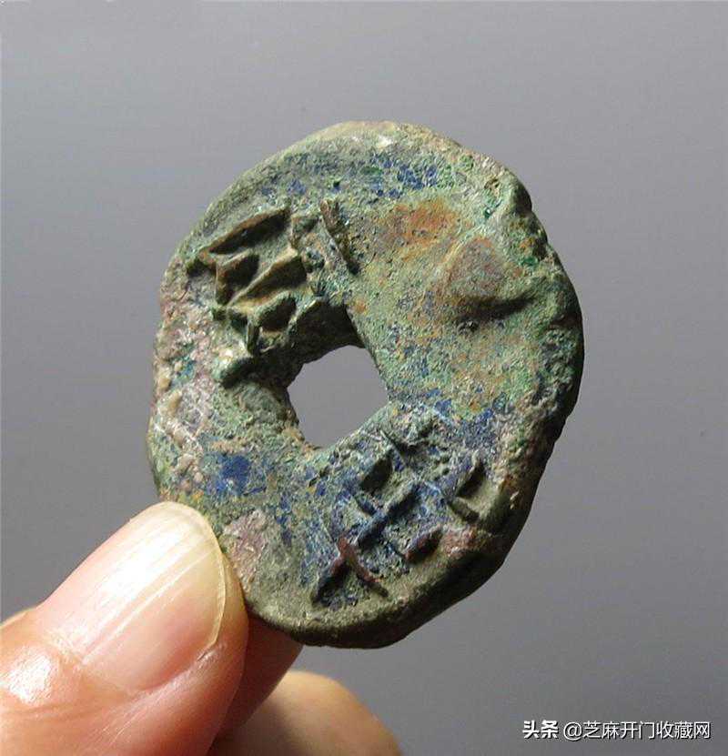 先秦半两和秦半两有区别吗？哪种收藏价值更高？