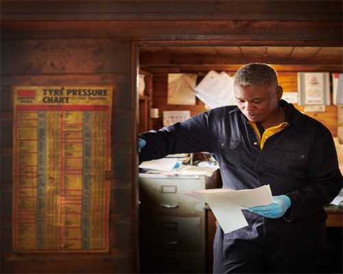 科学又方便地坐着和躺着的正确哺乳姿势，请新手妈妈们收藏