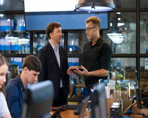 十余载醉心音响收藏，这位怀旧的厦门人办展演绎“岁月如歌”「组图」