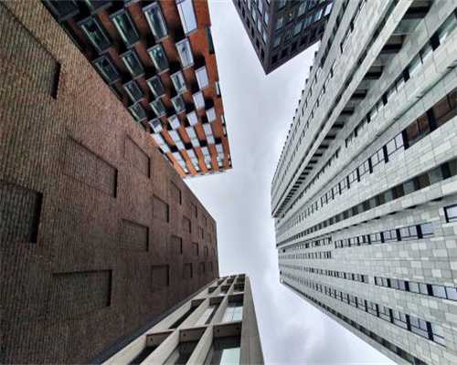 宝妈们要的最全正确哺乳姿势步骤式教学来了，看完记得收藏